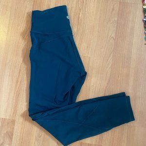 lululemon in movement tight 25" everlux | size 6